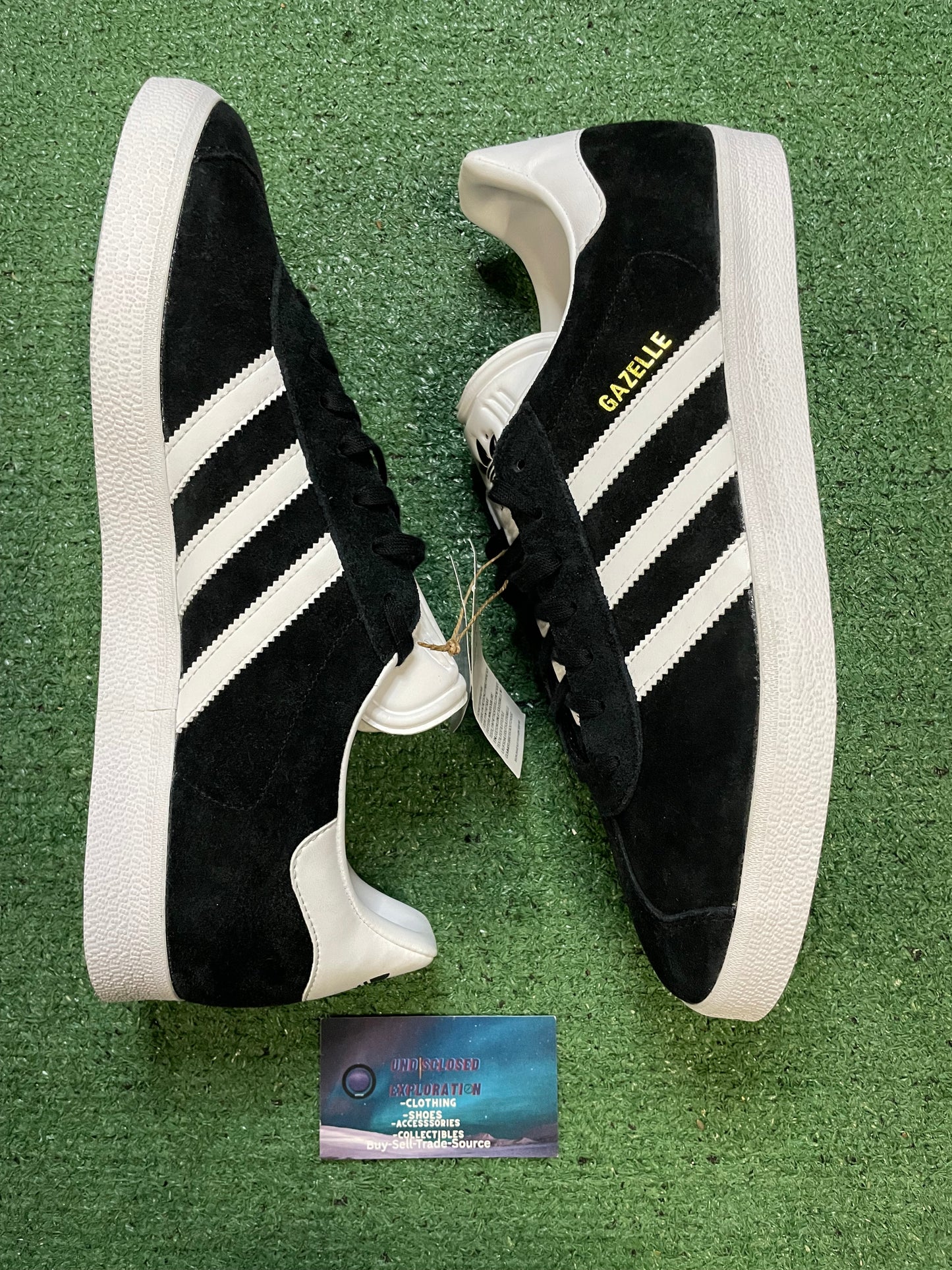 Adidas gazelle black white