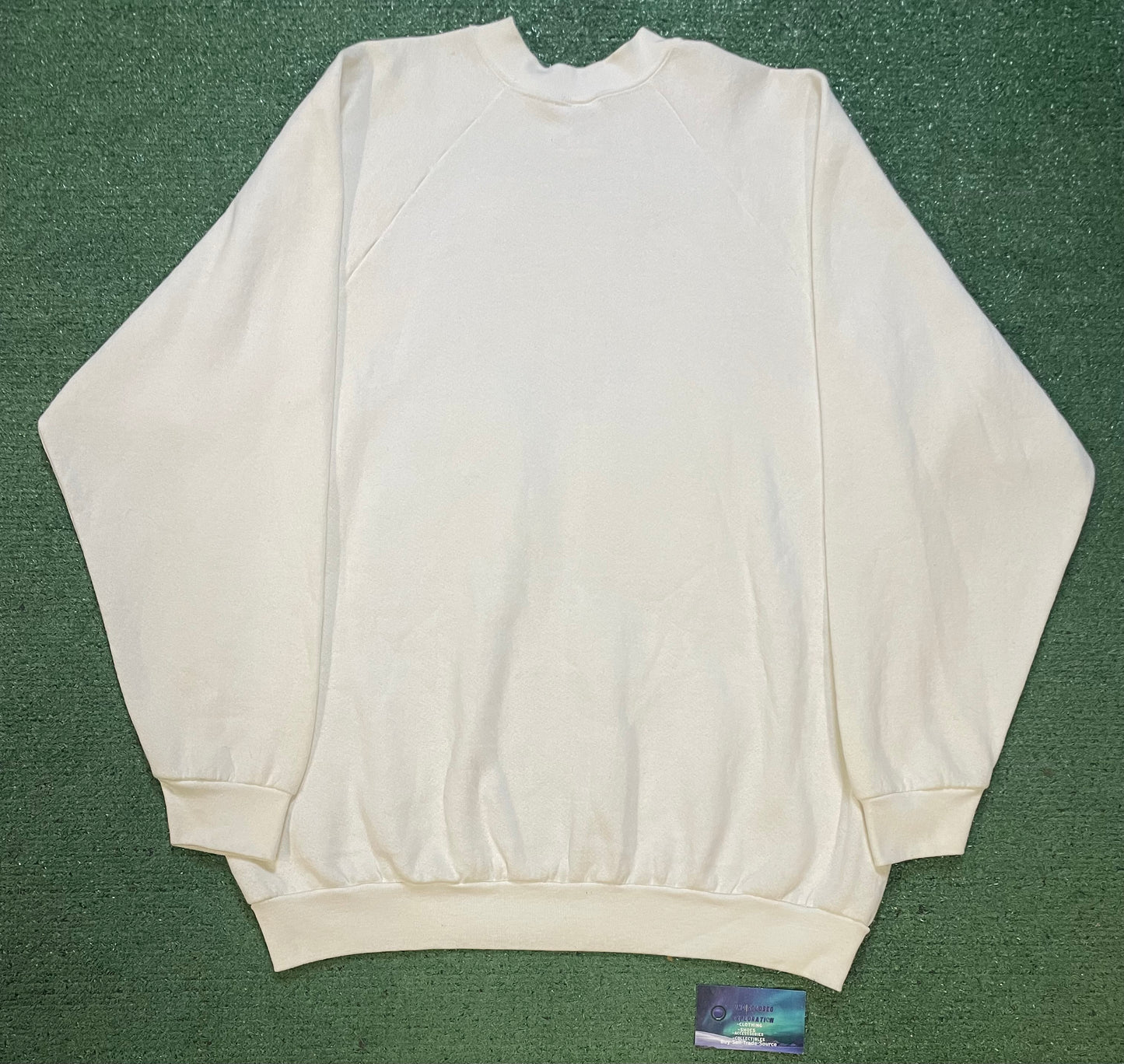 Vintage 1970s winter holiday season crewneck