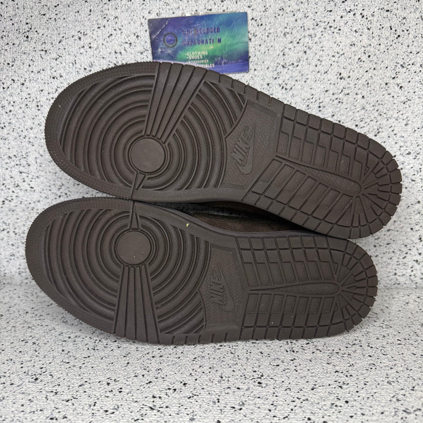 Jordan 1 Low Travis Scott Velvet 7.5 Men “Preowned”