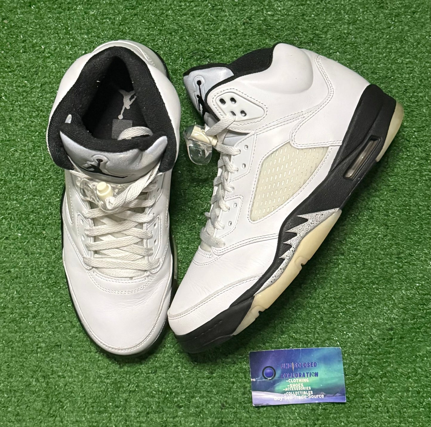 Jordan 5 Reverse Metallic 9.5 Men/11 Women “Preowned”