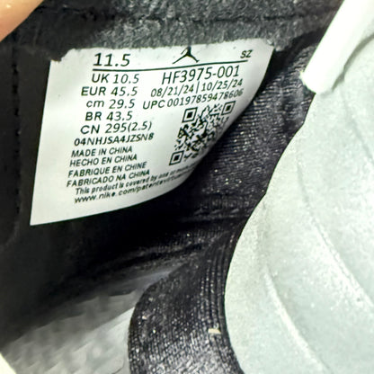 Jordan 5 Black Metallic Reimagined