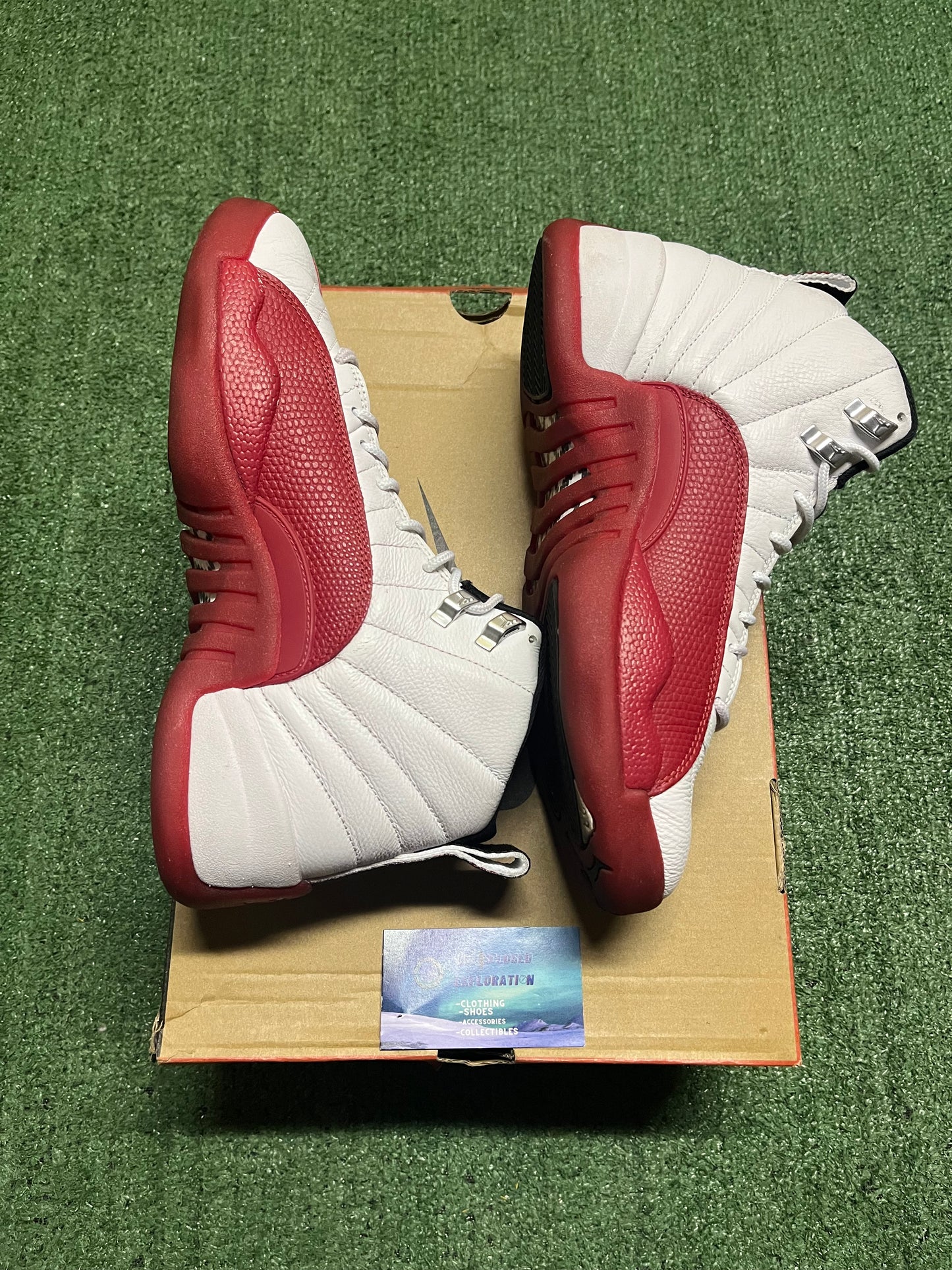 Jordan 12 cherry 2023 size 9men/10.5women