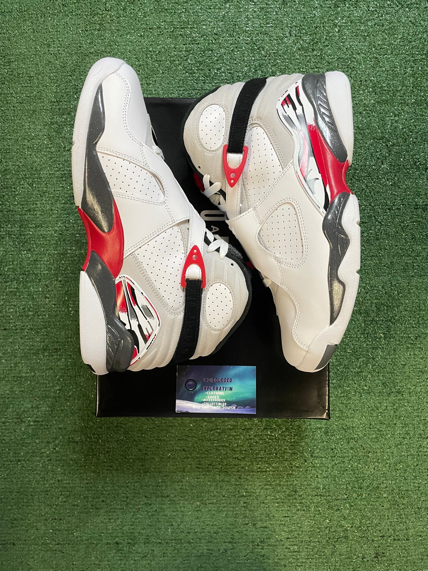 Air Jordan 8 Retro bugs bunny 2025