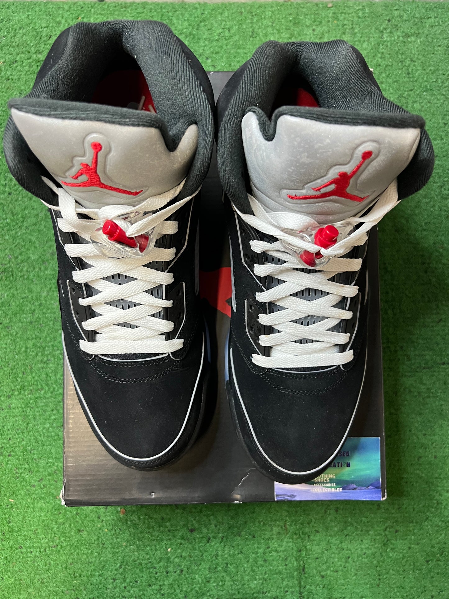 Jordan 5 metallic reimagined size 12men/13.5women