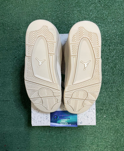 Air Jordan 4 RM light brown