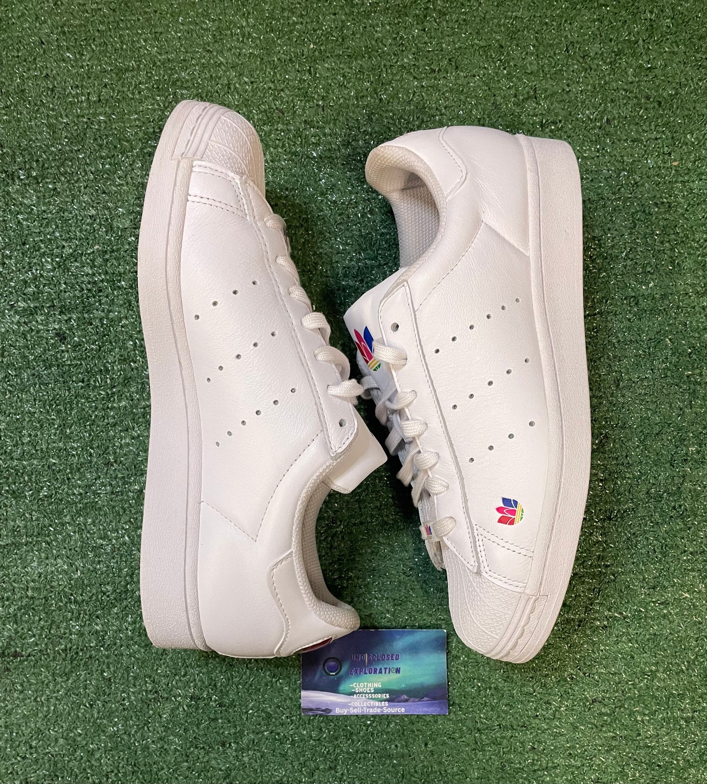 Adidas superstar pure cloud white size 10men/11.5women