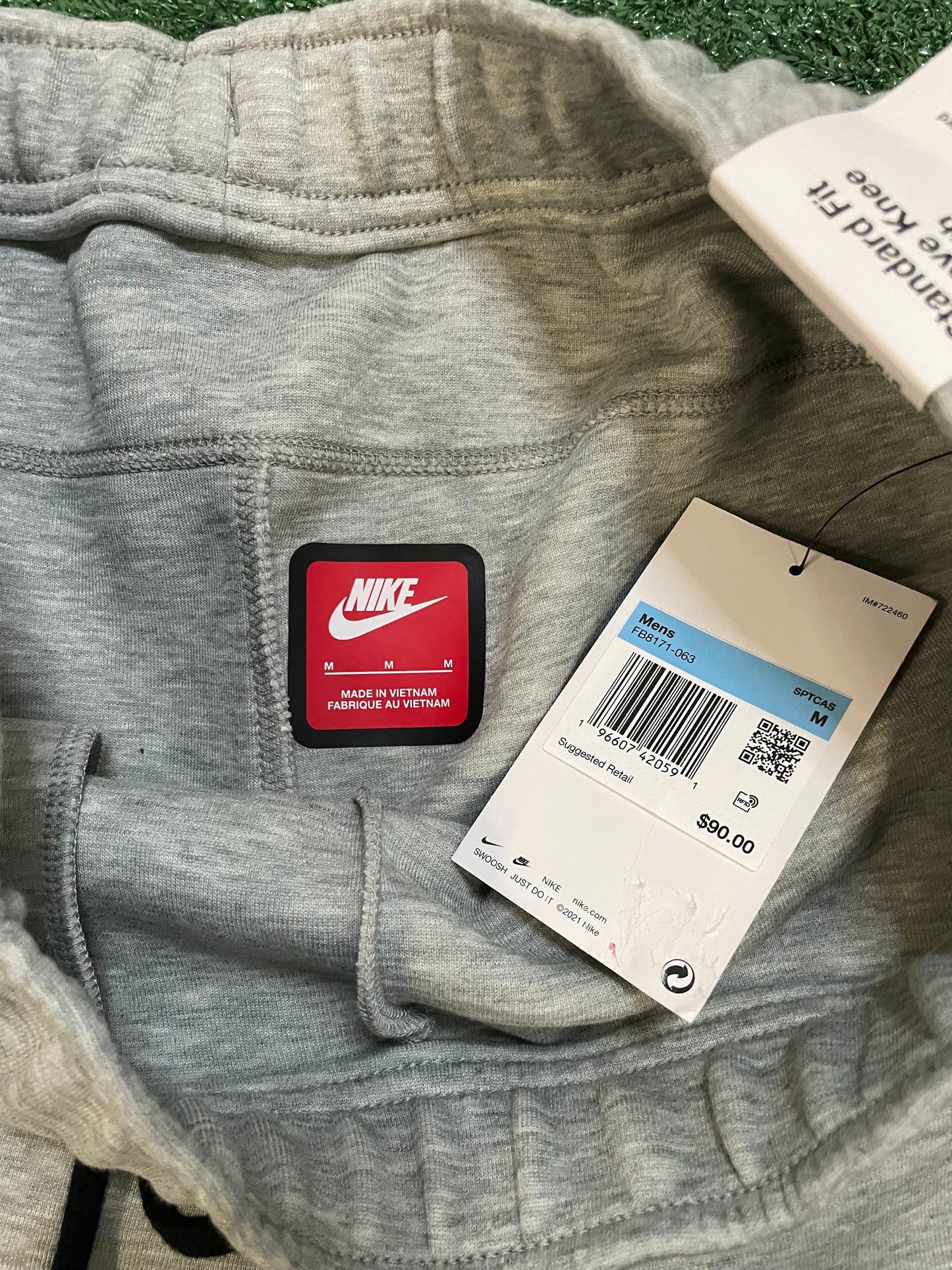 Nike Tech grey sweatsuit
