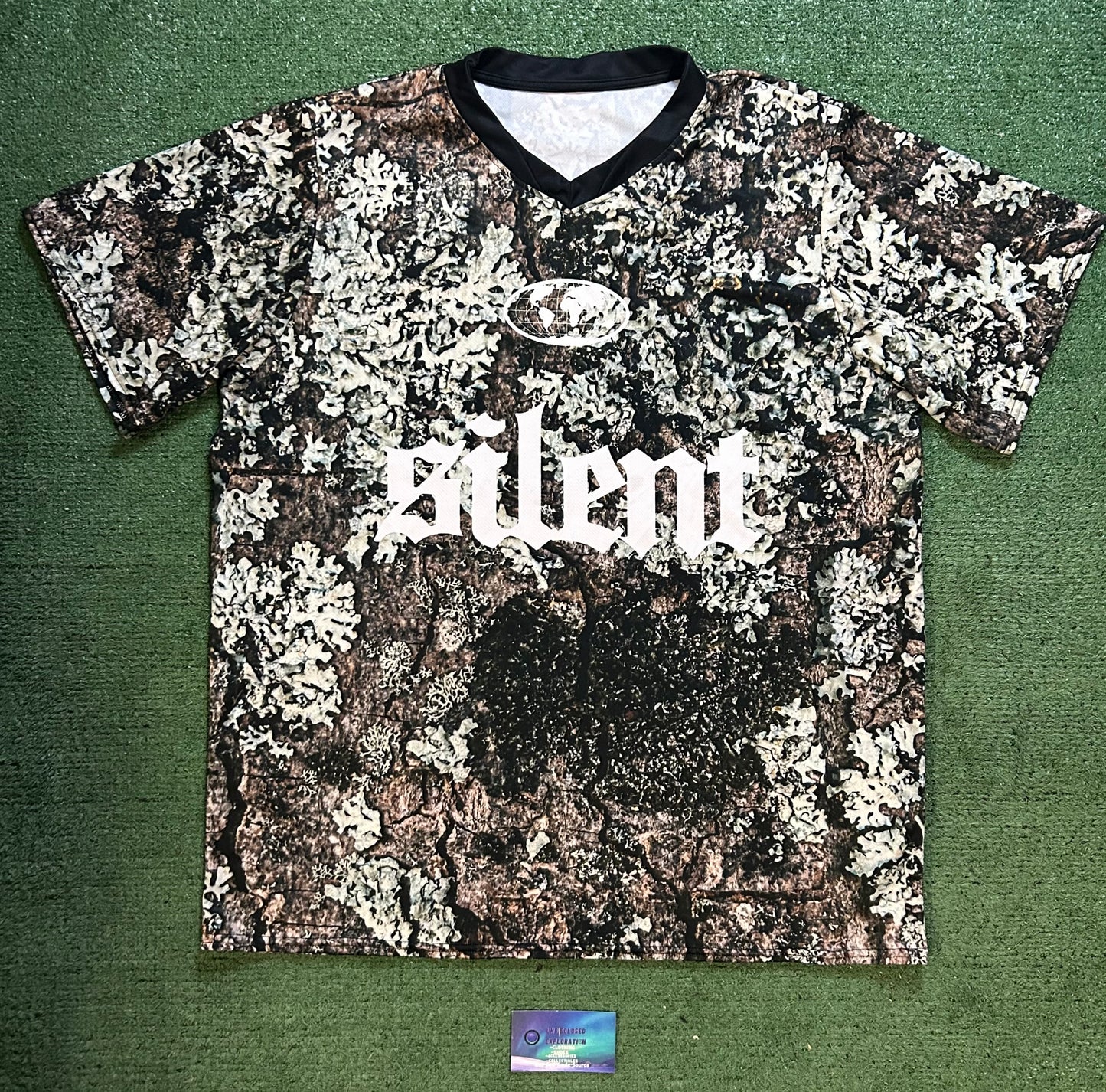 Silent camo tee