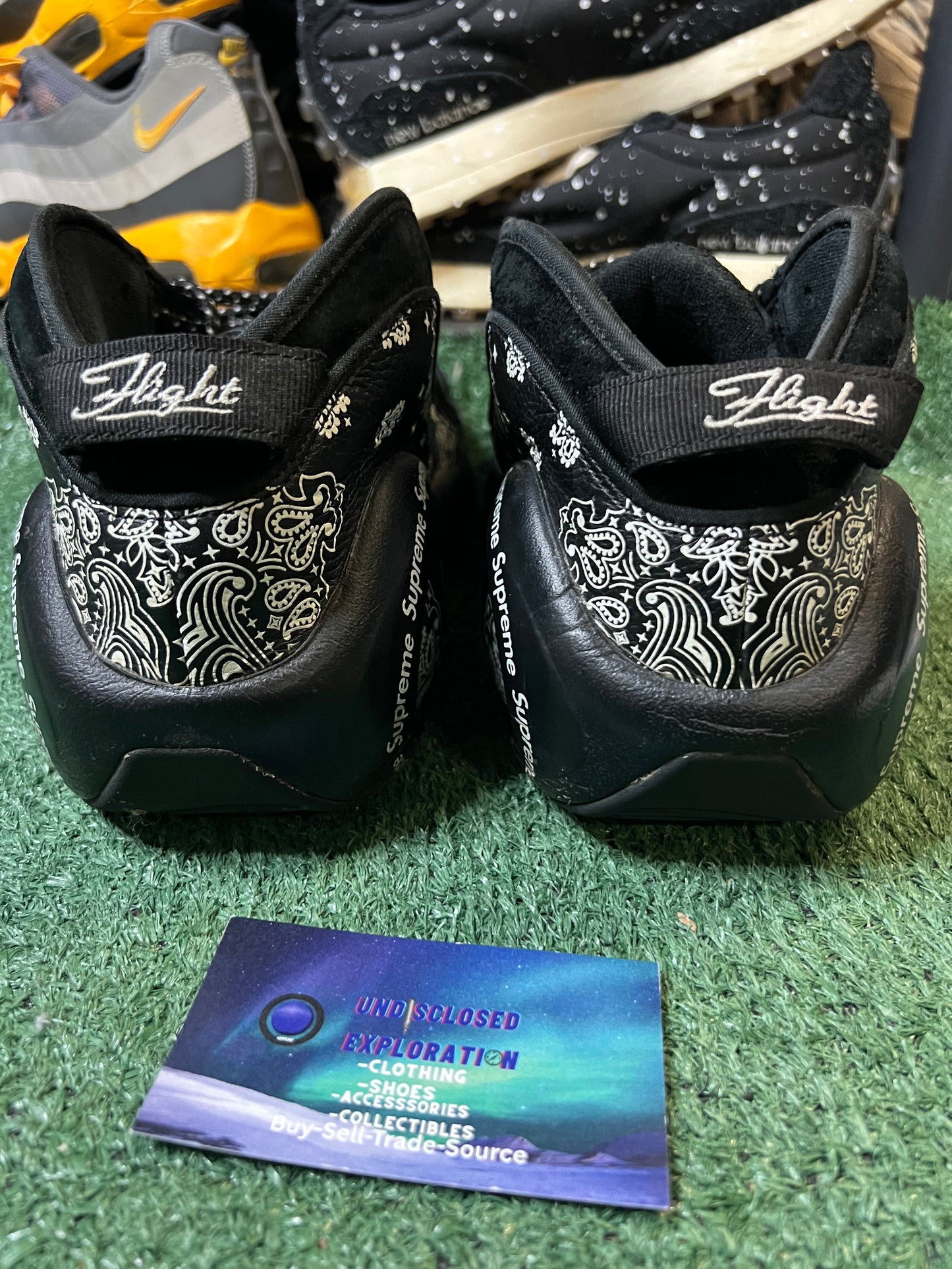 Nike air zoom flight 95 X supreme black paisley size 10.5men/12women