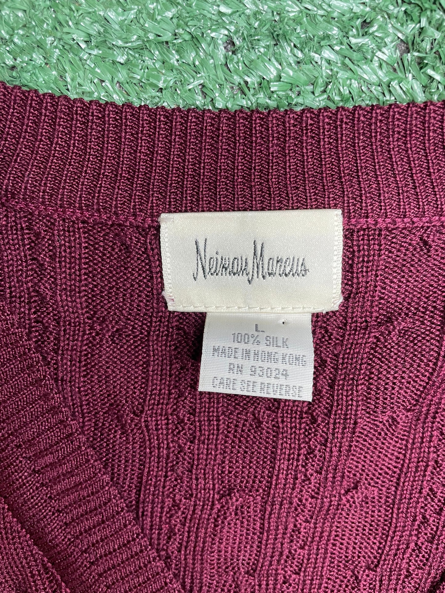 Vintage 1990s Neiman Marcus cable knit sweater