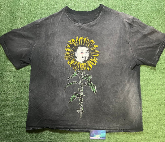 Gv Gallery raspberry hills flower boy tee