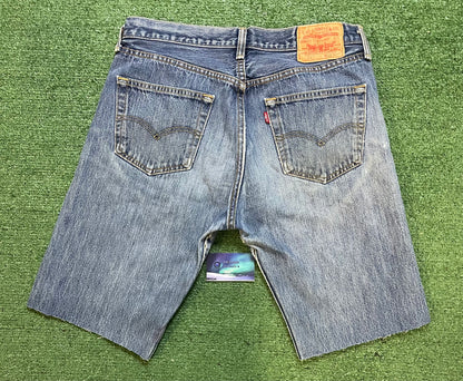 Levi 501 Jean shorts