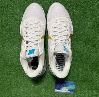 Kobe 5 Undefeated What If Pack 11.5 Men/13 Women “Preowned”