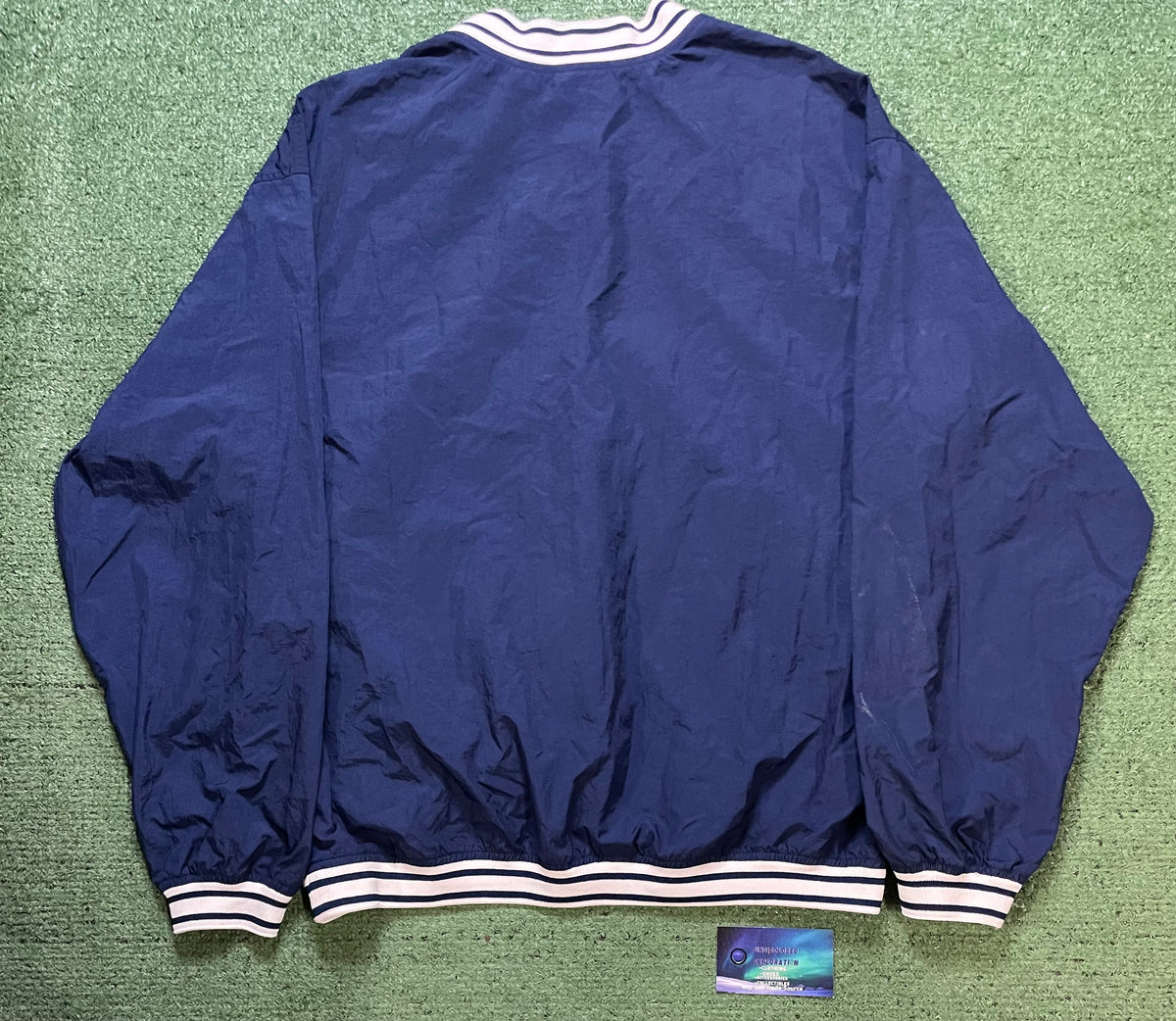 Vintage 1990s Nike blue & white pullover crewneck