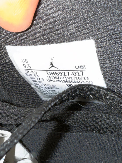 Jordan 4 Thunder