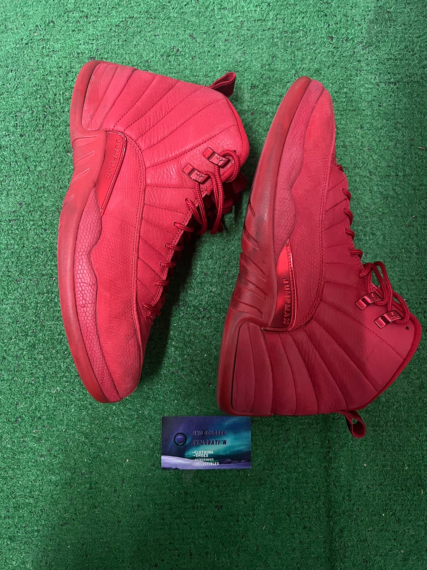 Jordan 12 gym red size 11men/12.5women