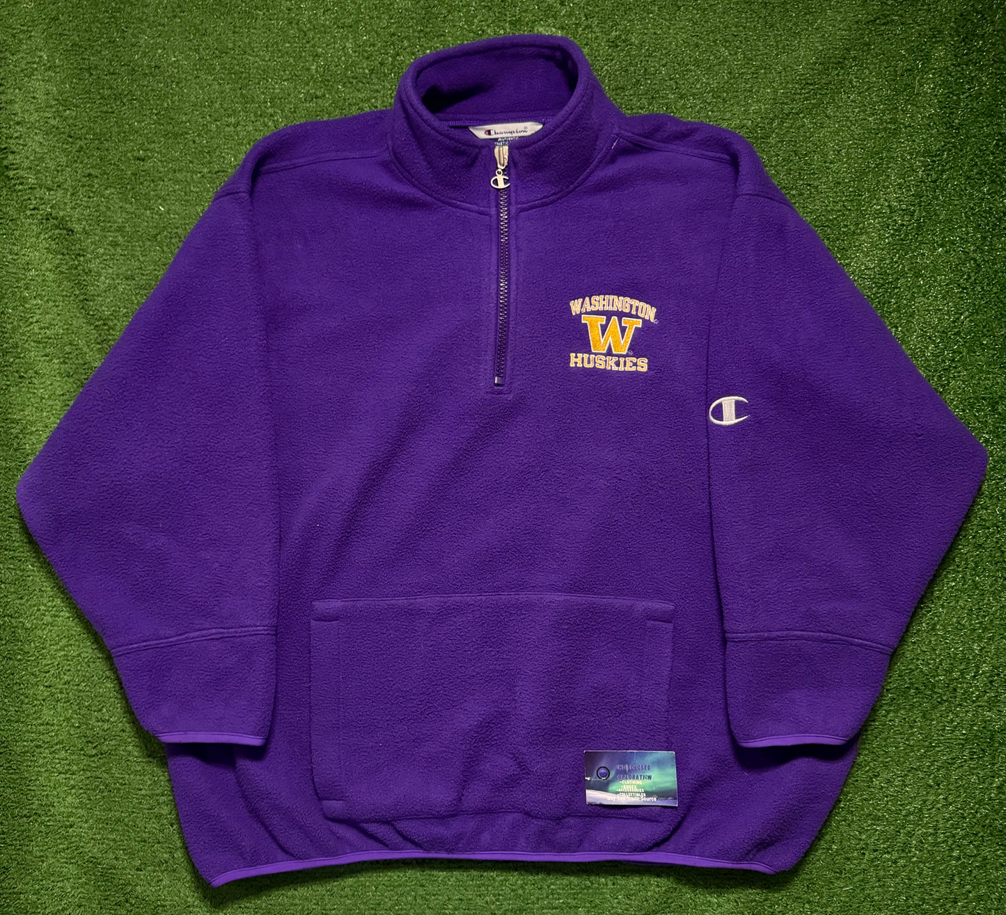 Vintage Washington Huskies Champion Fleece