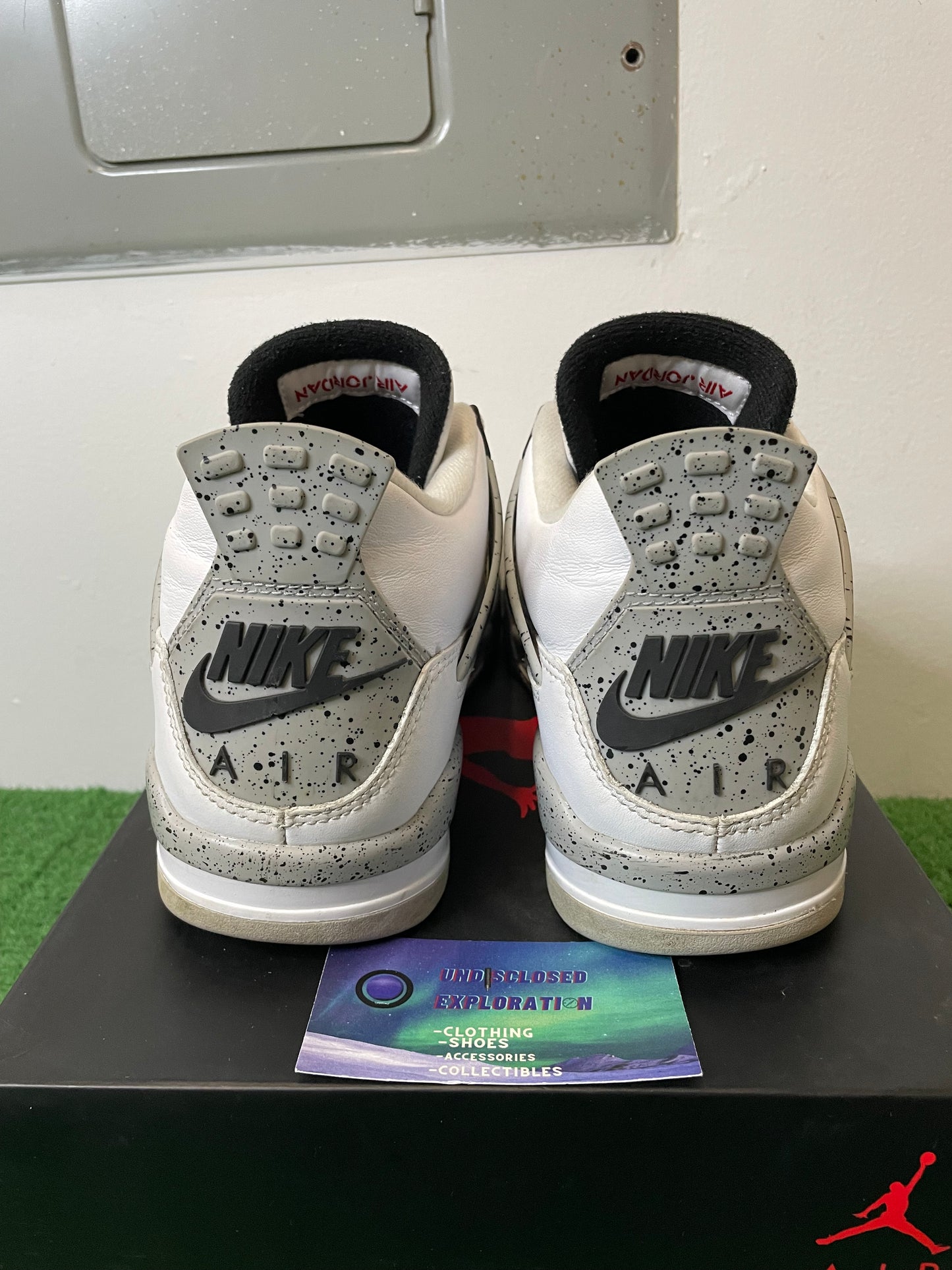 Jordan 4 white Cement 2016 size 10.5men/12women