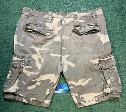 Camo cargo shorts