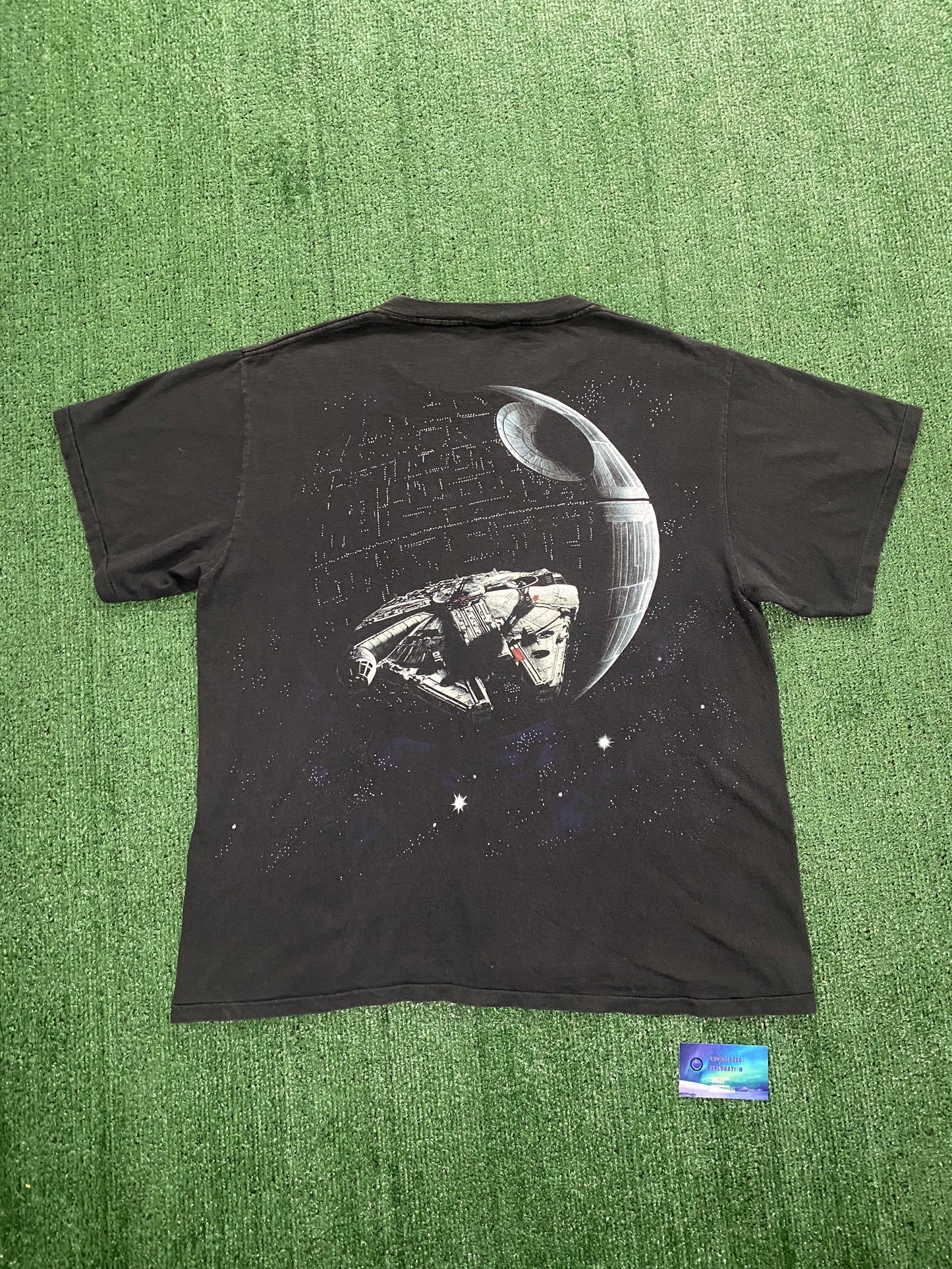 Vintage 1990s Star Wars Death Star millennium falcon tee