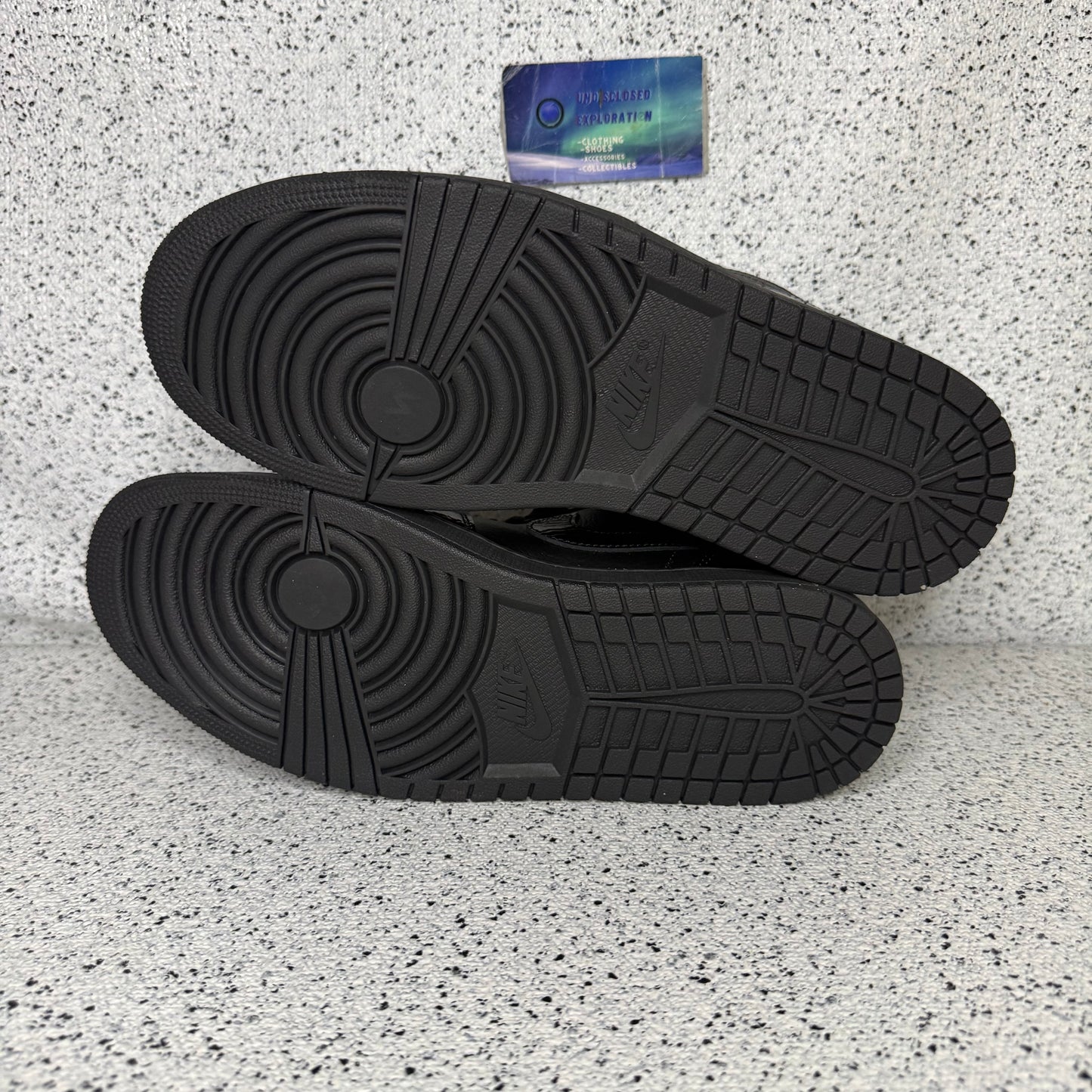 Jordan 1 Low Black Scream Green