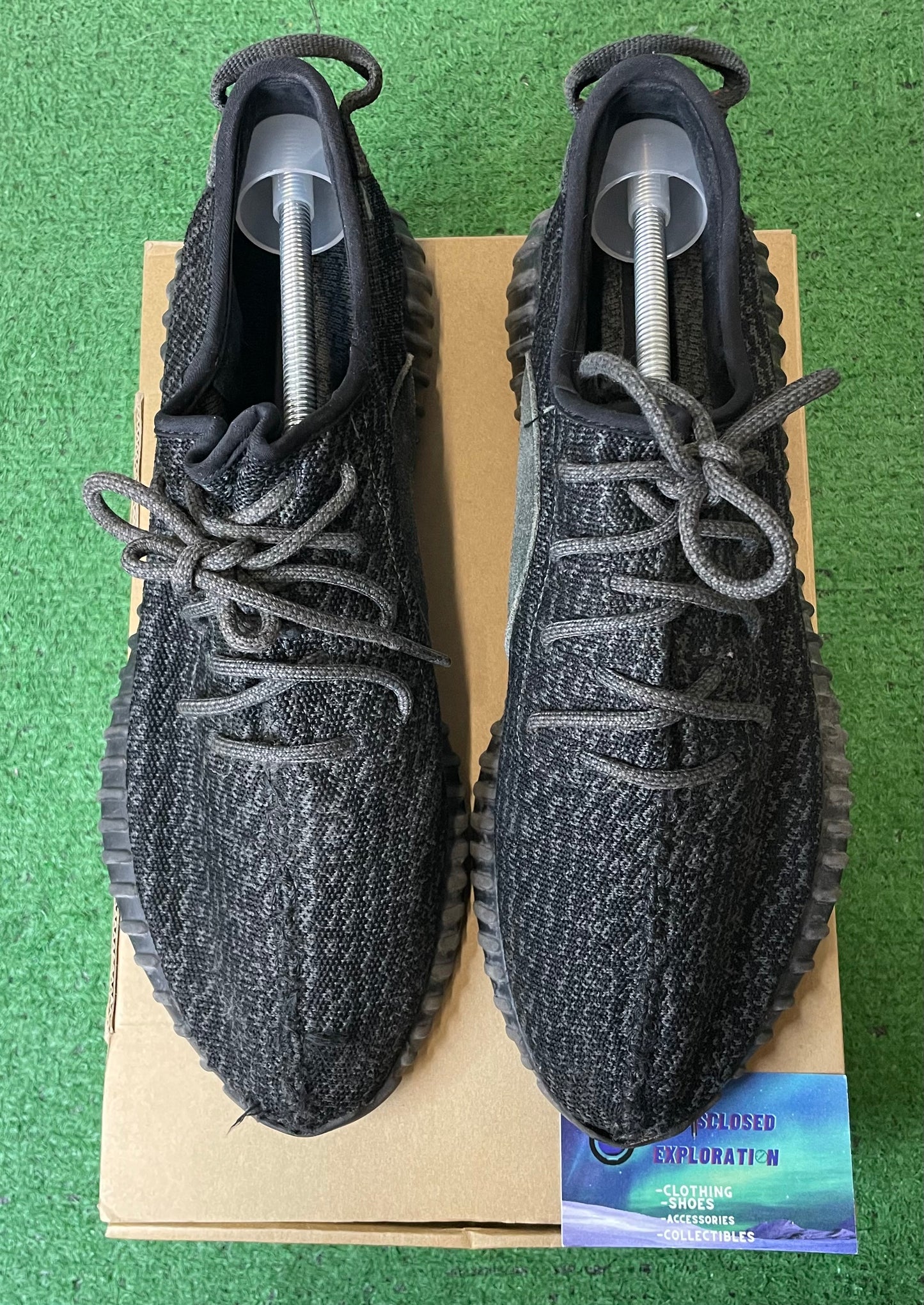 Yeezy boost 350 pirate black 2016 size 11men/12.5women