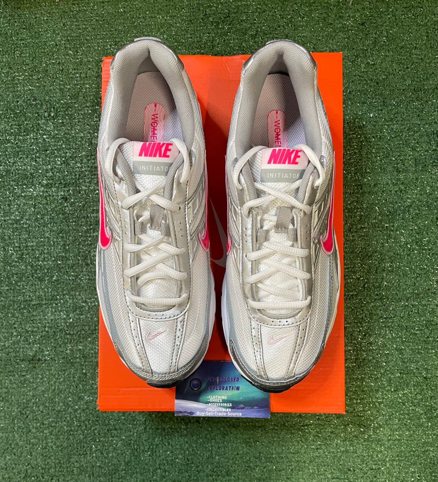 Nike Initiator silver pink