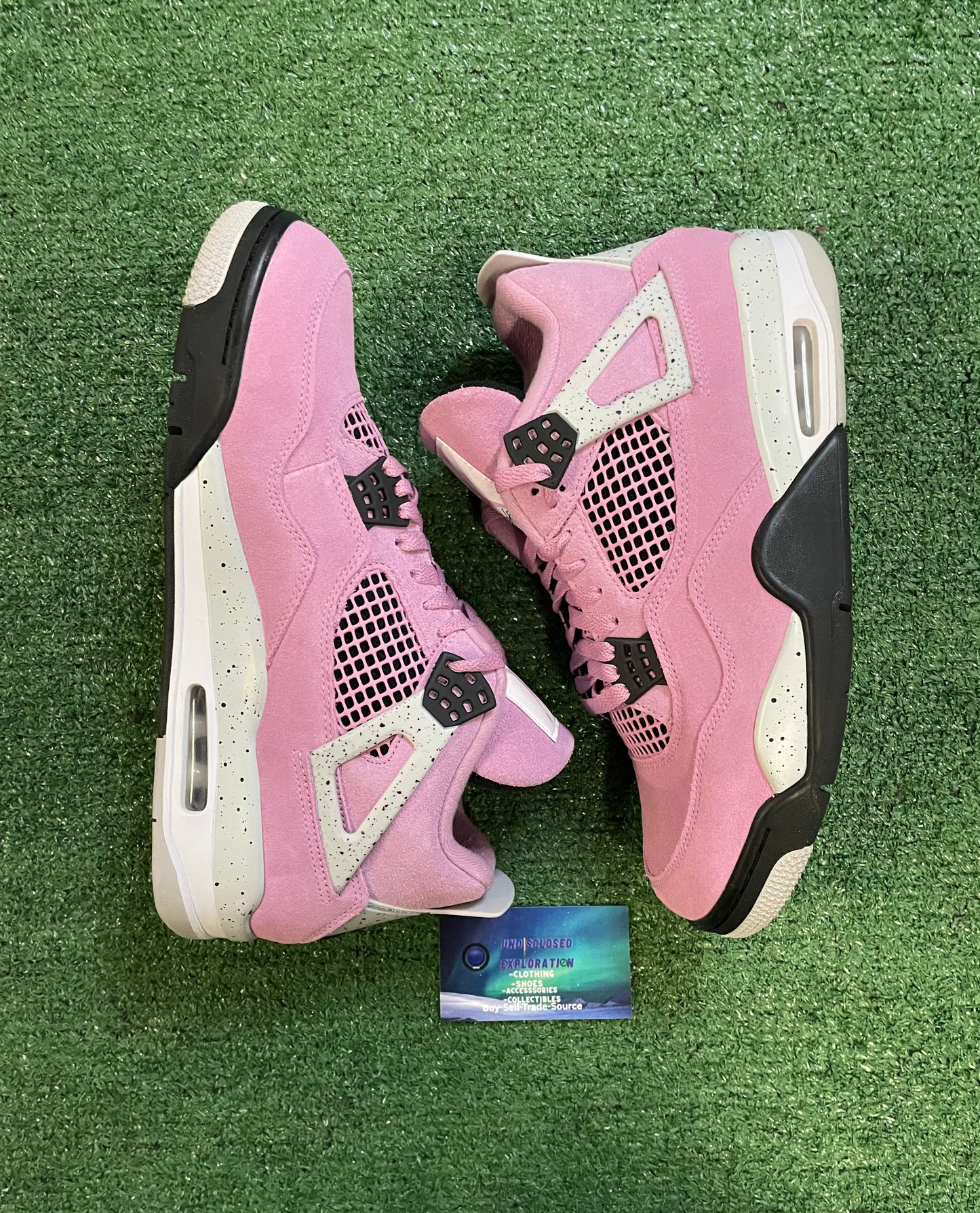 Air Jordan 4 orchid size 10.5men/12women