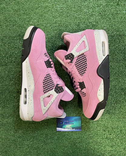 Air Jordan 4 orchid size 10.5men/12women