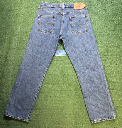 Vintage Levi 501 blue jeans