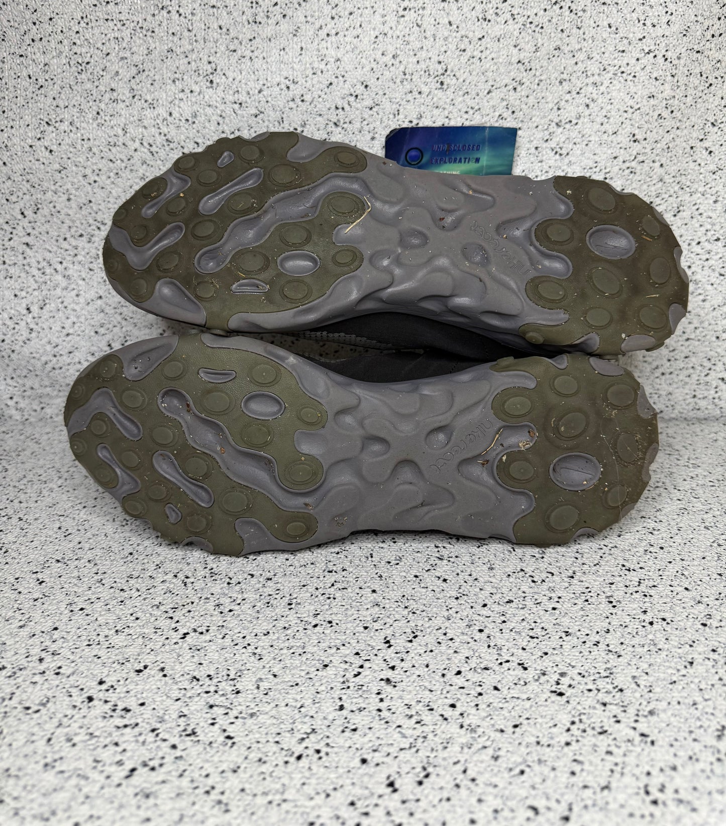 Nike React WR ISPA Gunsmoke 12 Men/13.5 Women “Preowned”