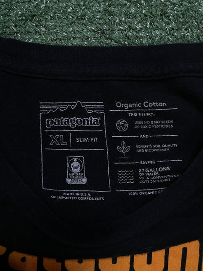 Patagonia Portland black tee