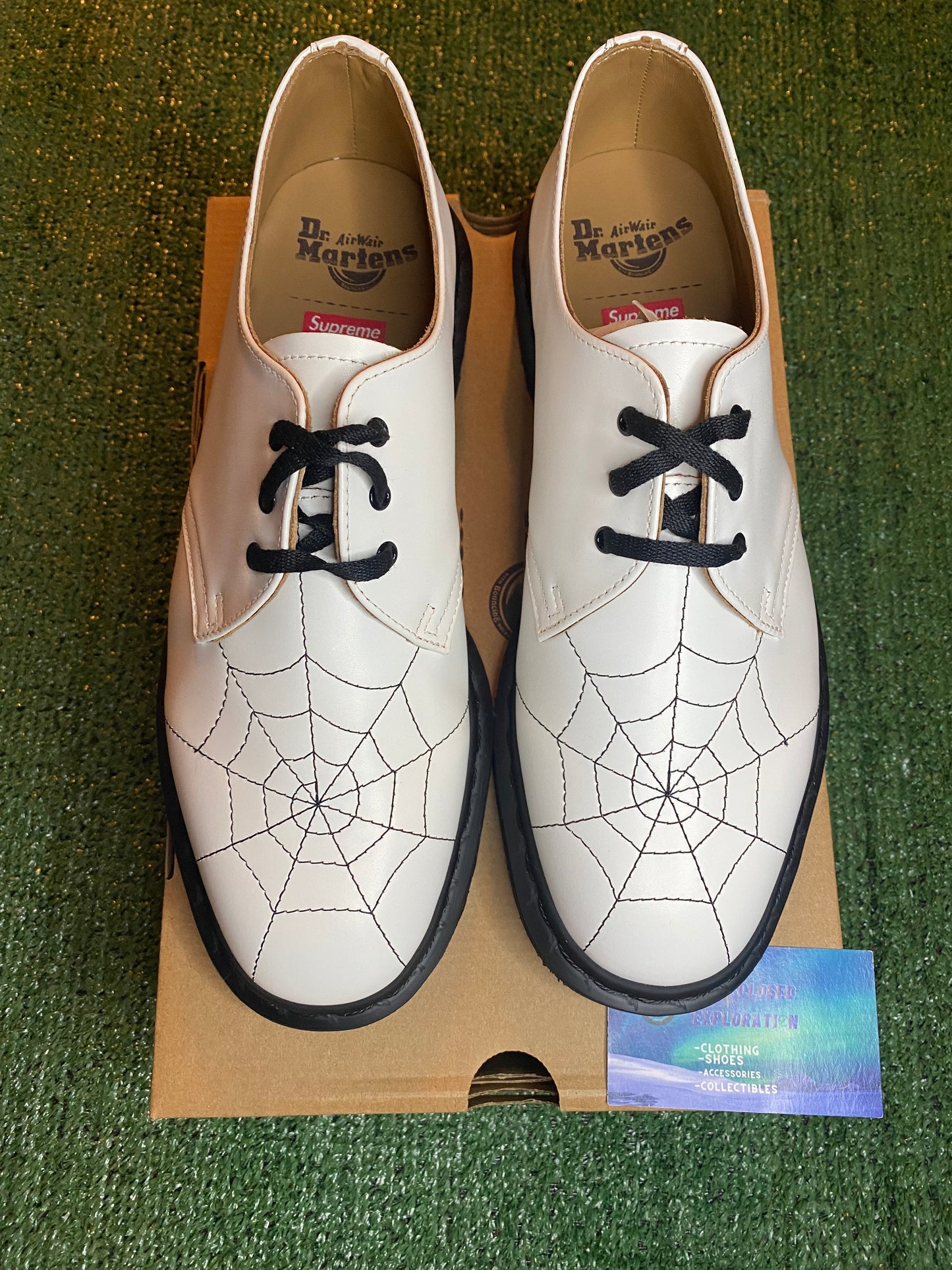 Dr marten 3 eye supreme spiderweb white