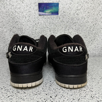 Nike Dunk Sb Low Gnarhunter 11.5 Men/13 Women “Preowned”