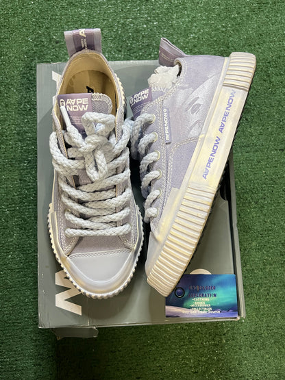 AAPE by A Bathing Ape Galaxy low size 8men/9.5women