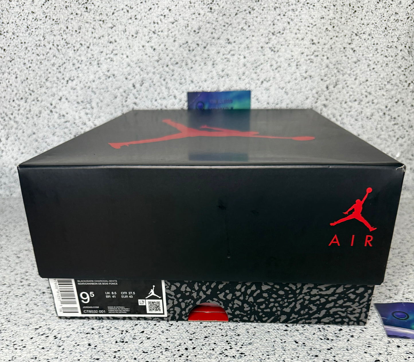 Jordan 3 Black Cat