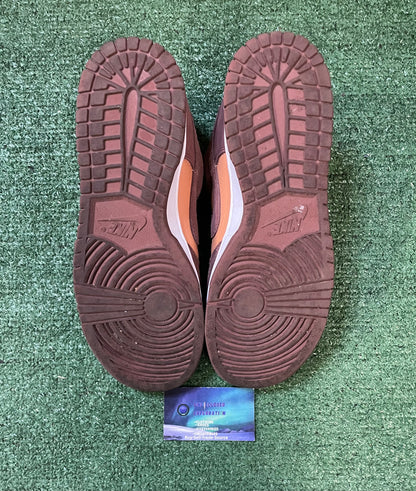 Nike Dunk low amber brown size 10men/11.5women