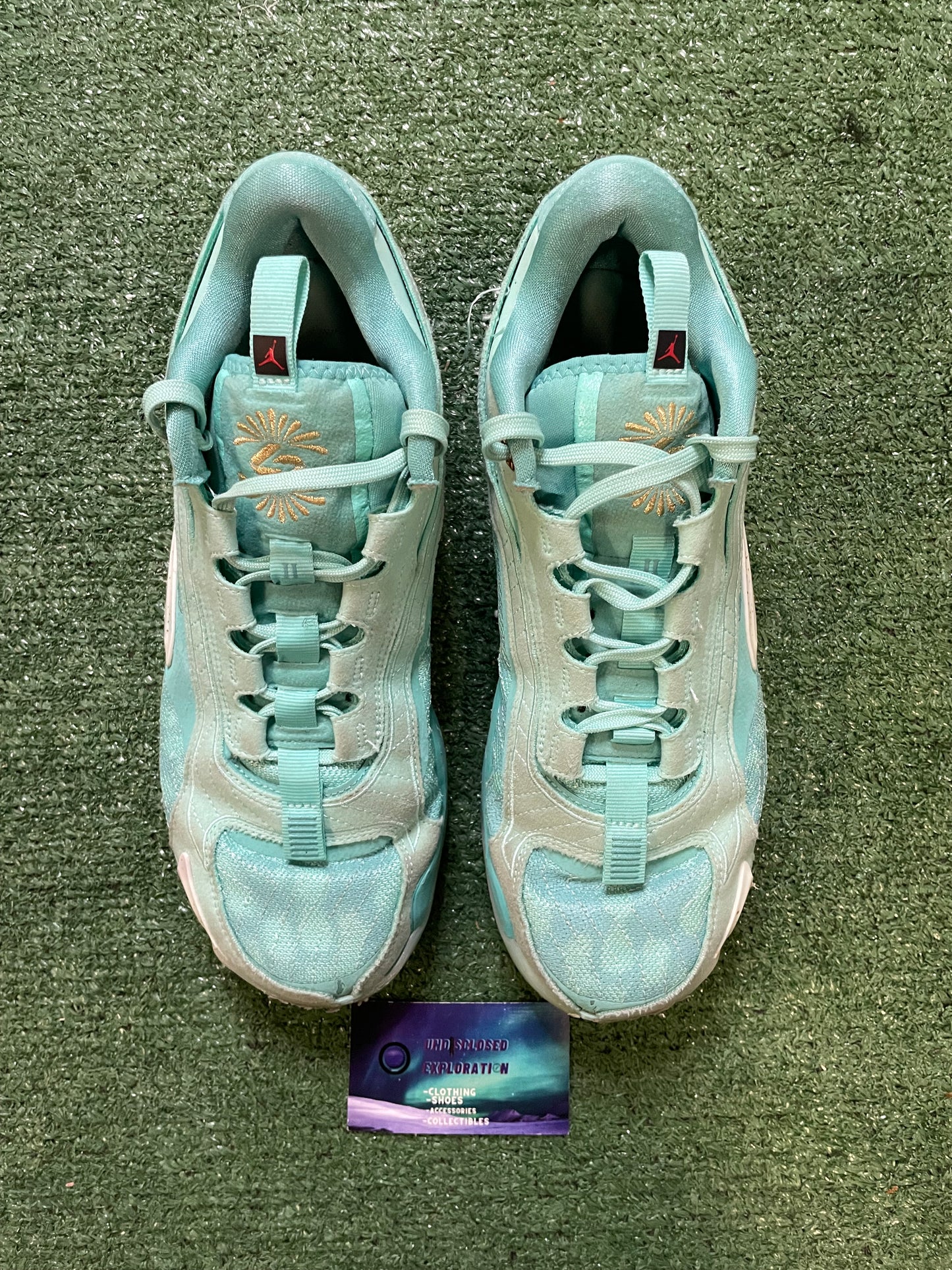 Jordan 2 Luka matador size 10men/11.5women