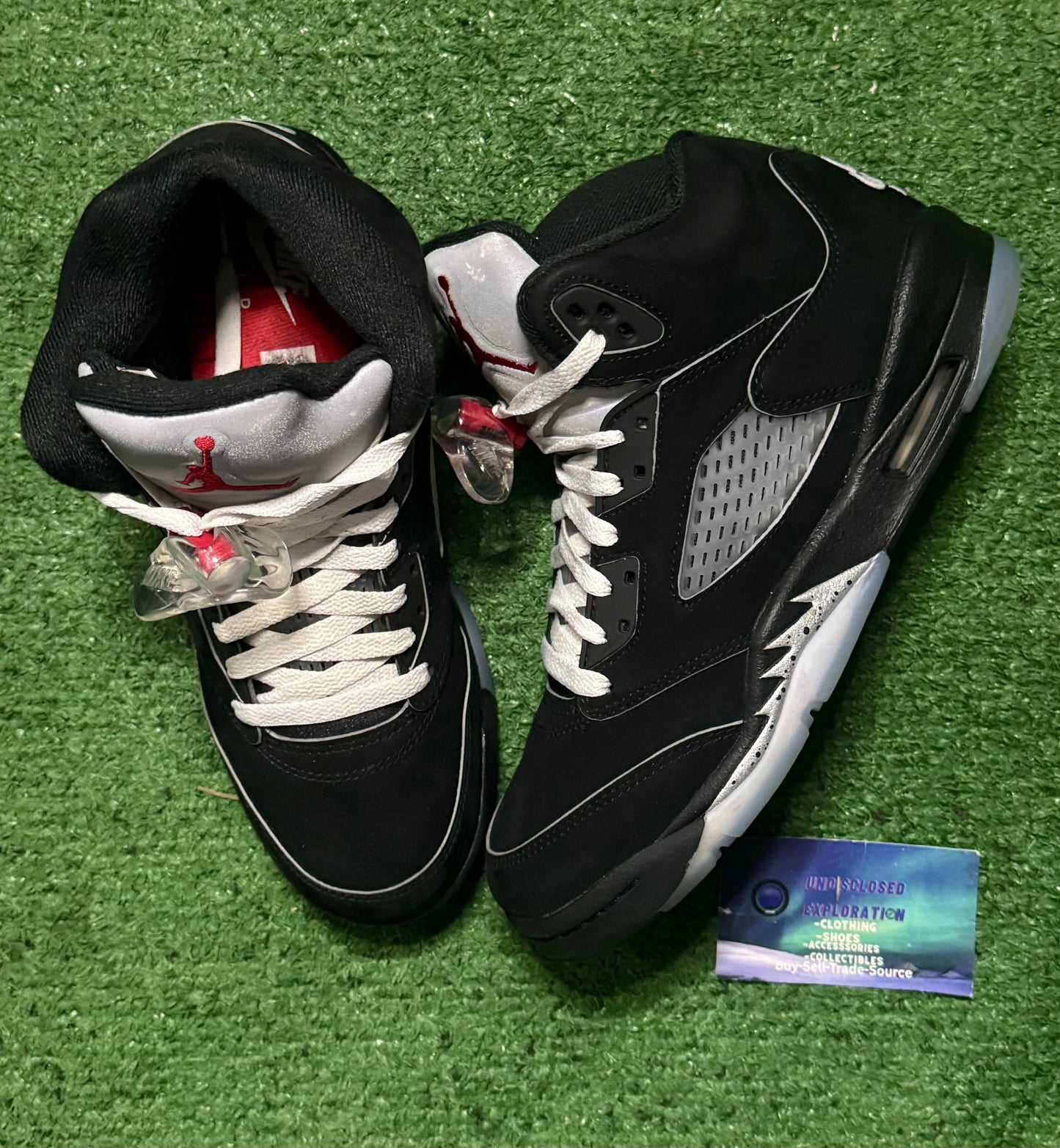 Jordan 5 Metallic Reimagined 7 Youth/8.5 Women “Preowned”