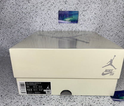 Jordan 4 SB Navy