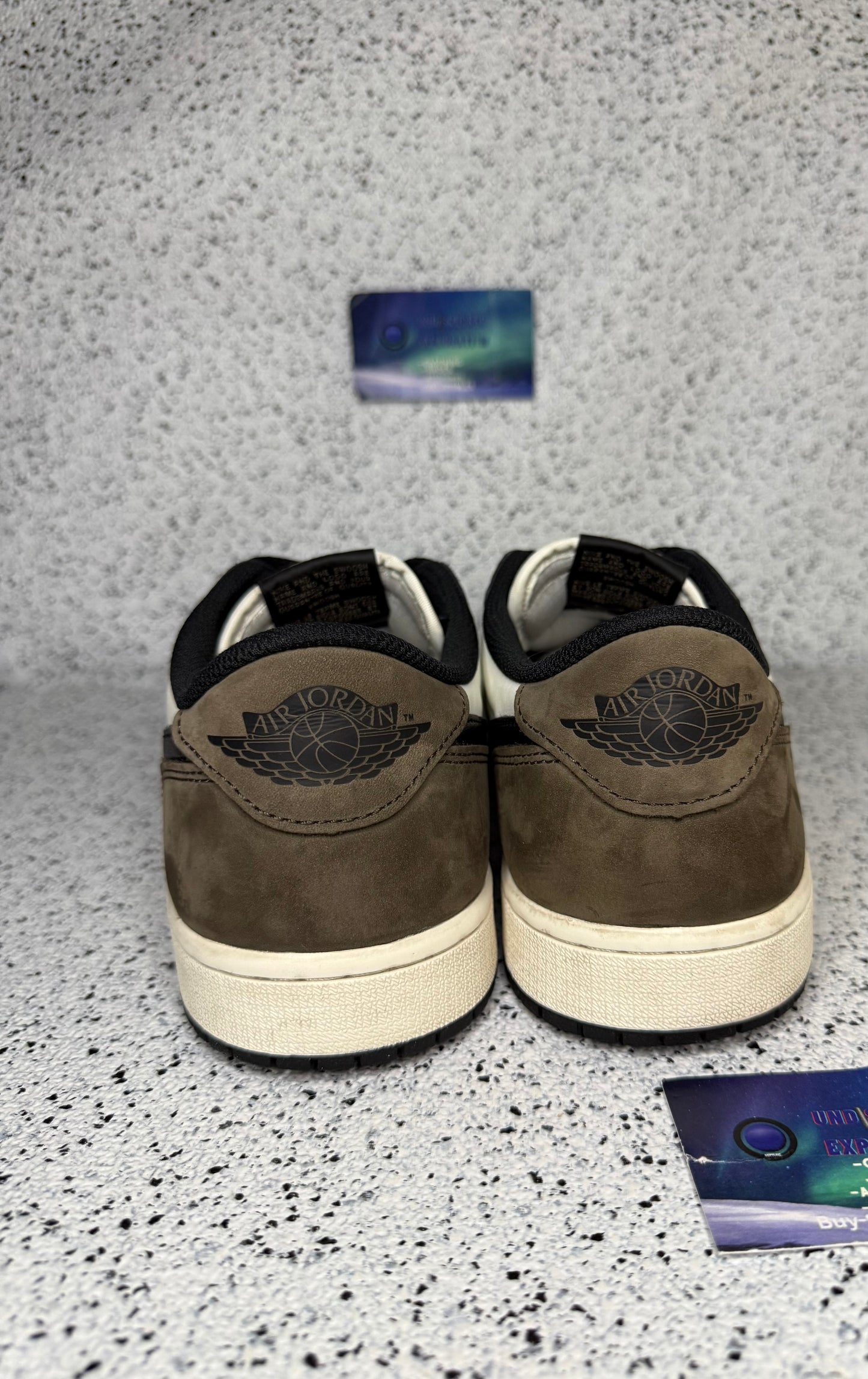 Jordan 1 Low Mocha 10.5 Men/12 Women “Preowned”