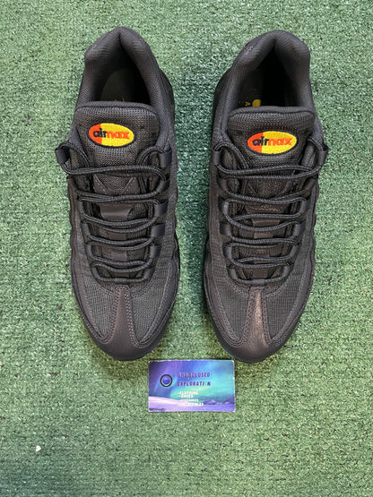 Nike Air max 95 anthracite opti yellow size 10men/11.5women