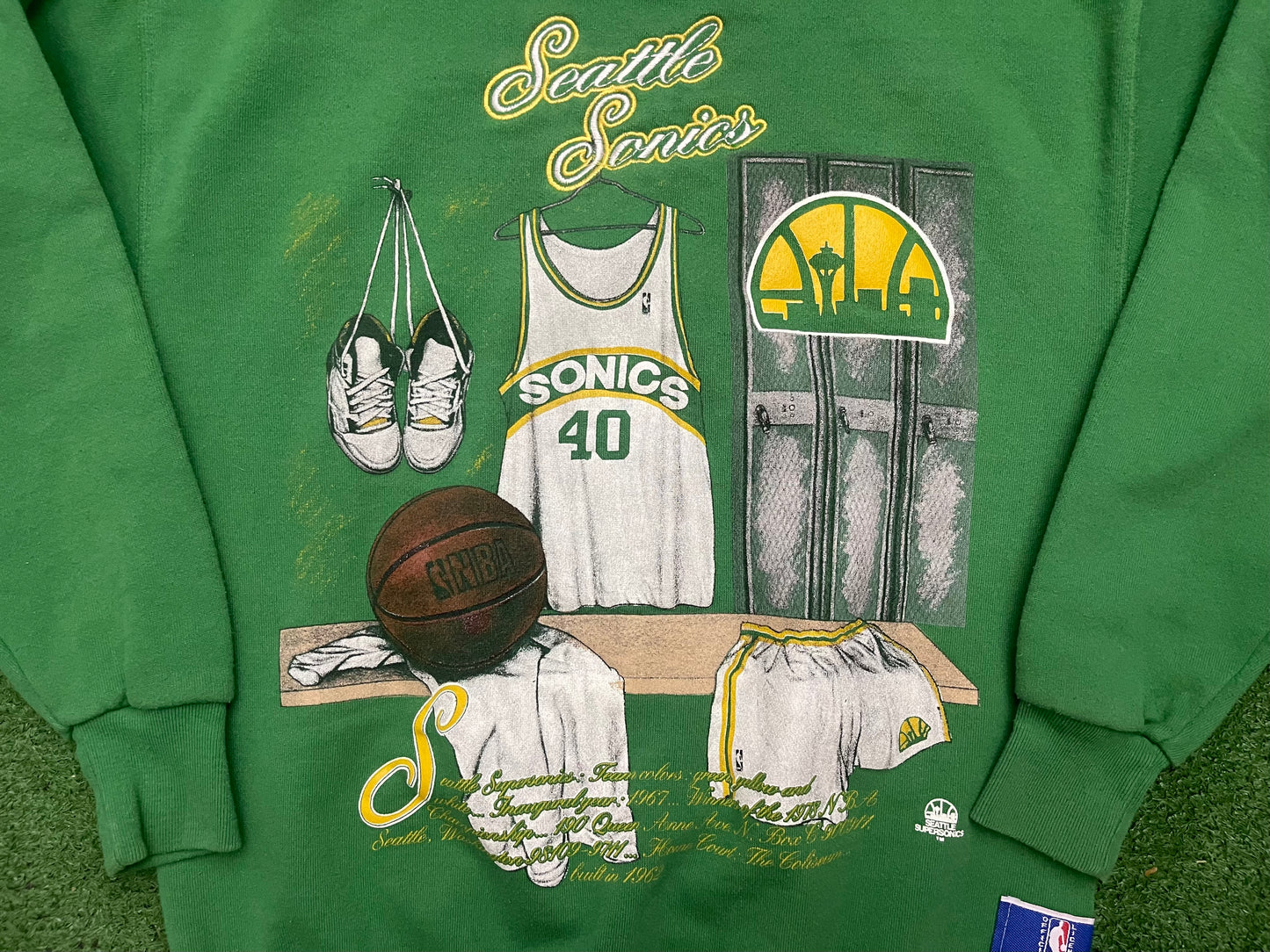 Vintage Seattle SuperSonics Shawn Kemp Locker Crewneck