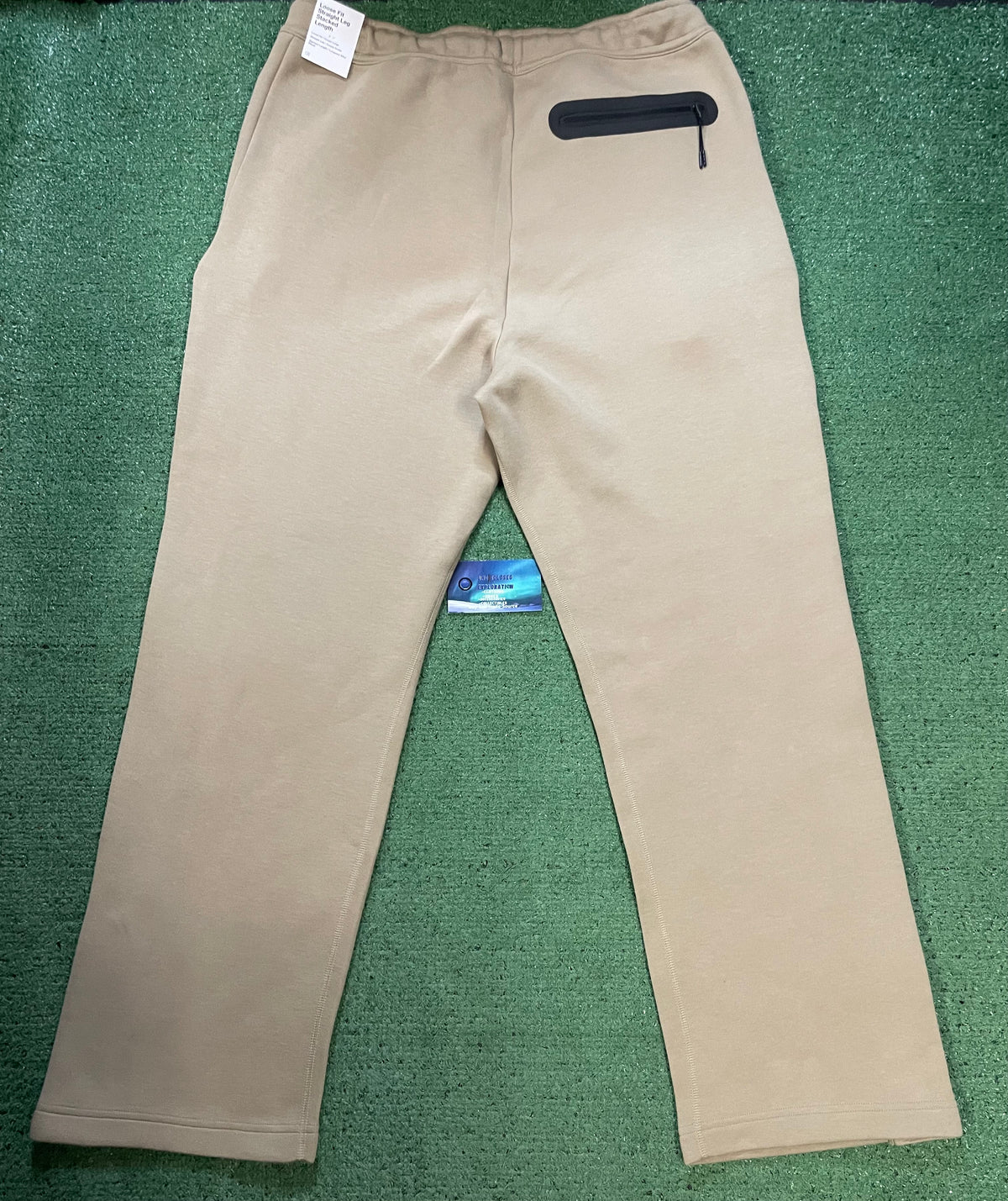 Nike Tech Fleece Tear-Away  khaki Pants