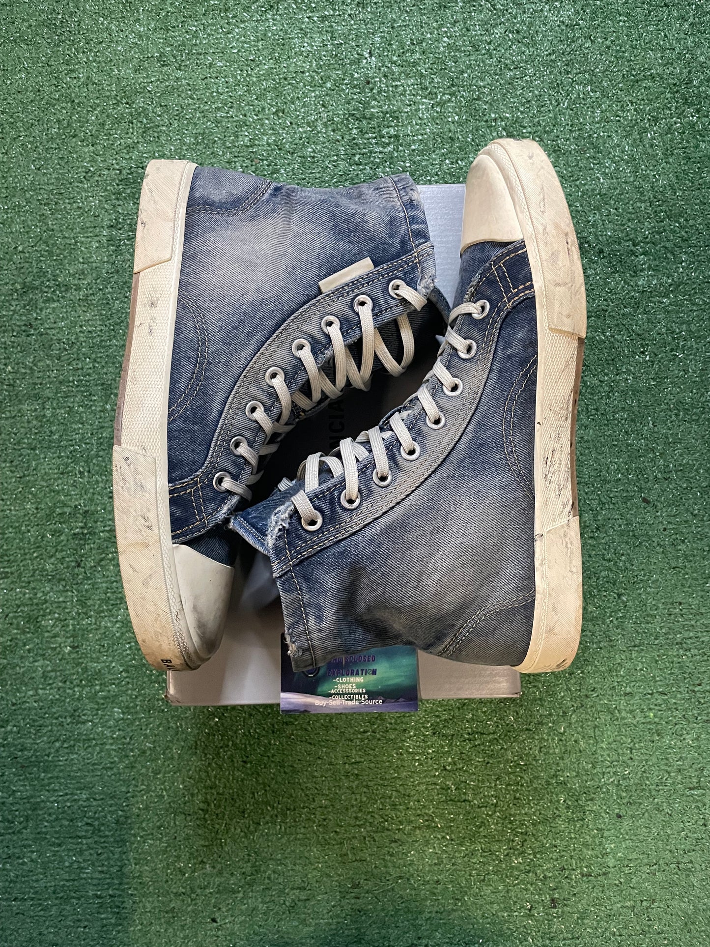 Balenciaga high top Paris denim destroyed sneaker size 12men/13.5women(EU 45)