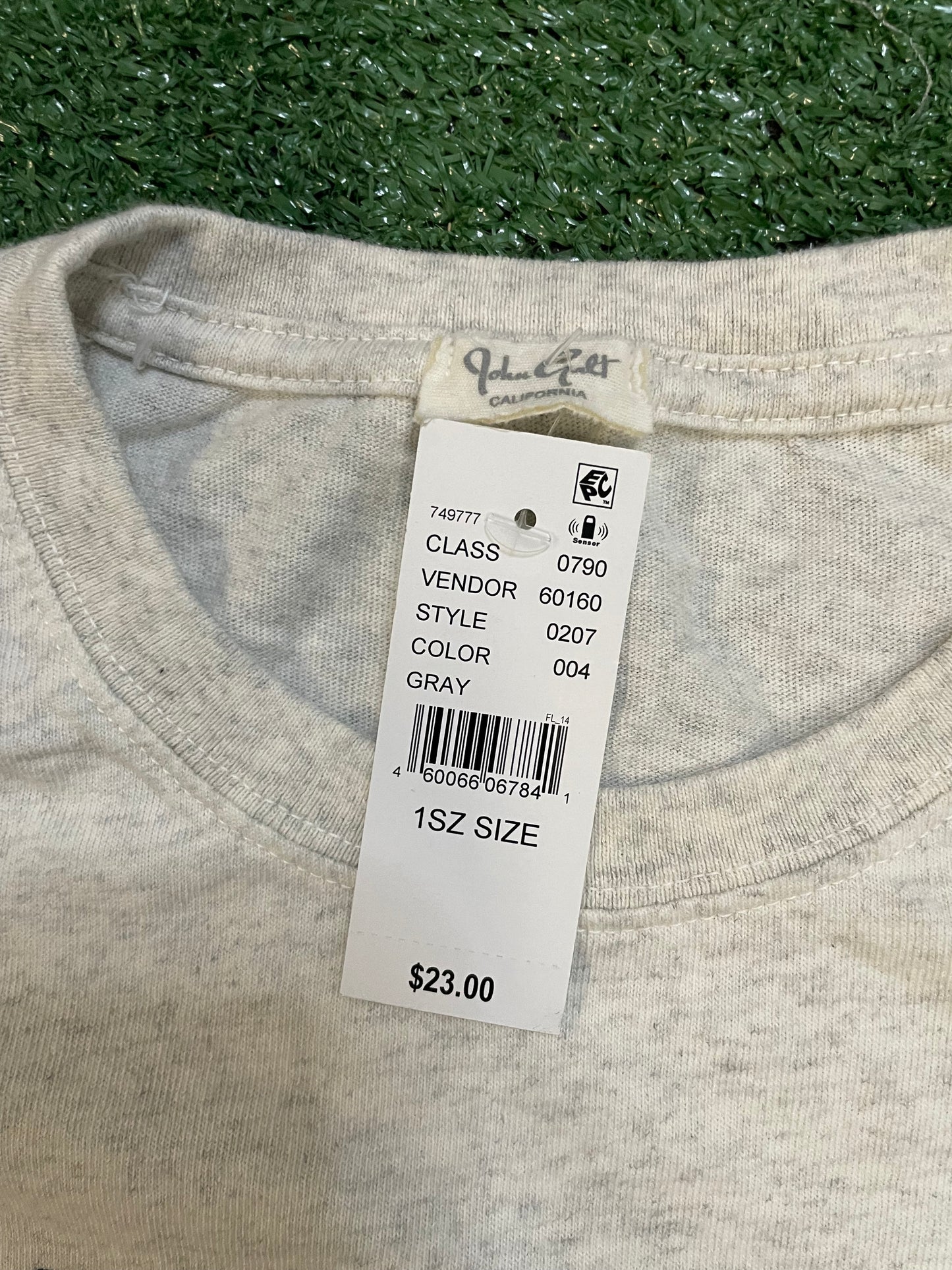 Brandy Melville/John Galt Grey Navy 28 Chloe tee