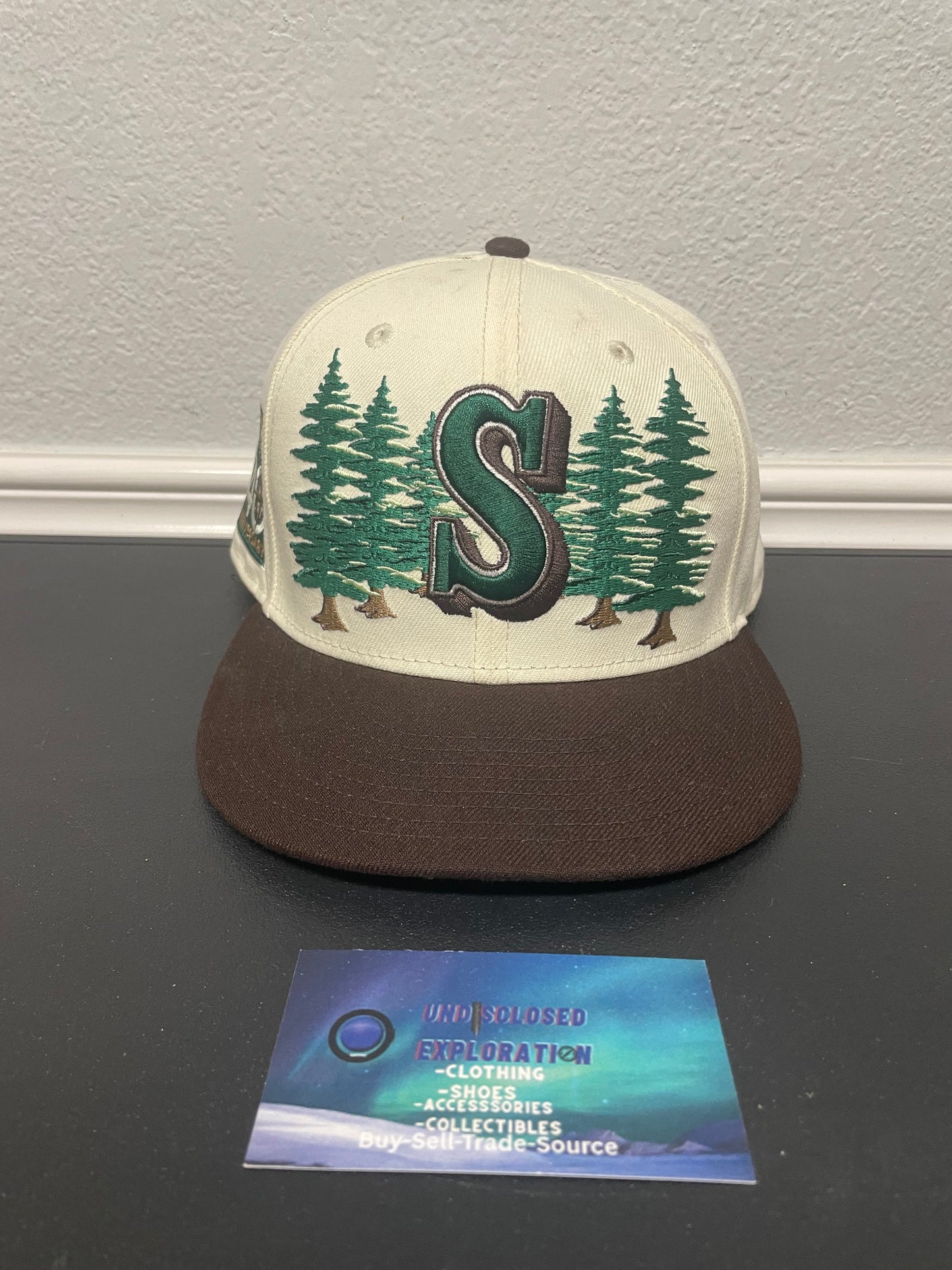 Seattle Mariners forest fitted new era hat