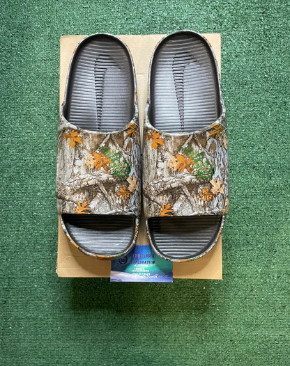 Nike Calm real tree camo slides