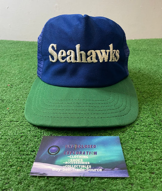 Vintage 1980s Seattle Seahawks embroidered NFL mesh hat