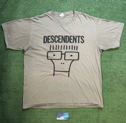 Descendents grey band tee